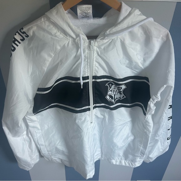 Warner Bros. Jackets & Blazers - Harry Potter White Zip Up Jacket Hoodie Size M Windbreaker 2017 white black